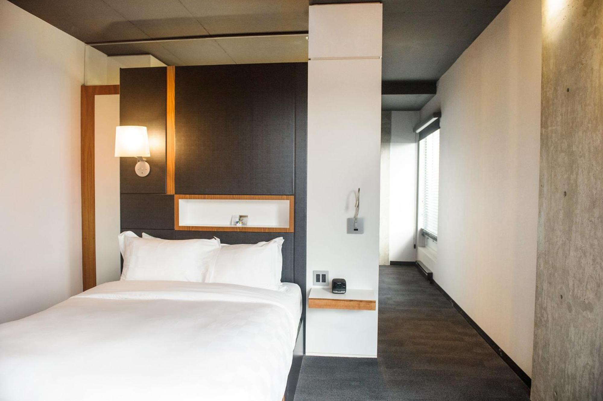 Hôtel Alt Quartier DIX30 Brossard Extérieur photo